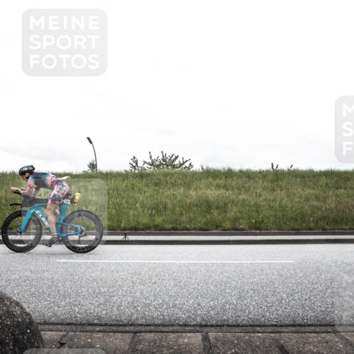 21.06.2026 - 29. Vierlanden-Triathlon H.Heesch http://msf.ph/oto/9899978 21.06.2026 11:55:35 Radfahren 811, 835, 893 meine-sportfotos.de