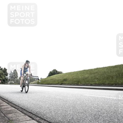 21.06.2026 - 29. Vierlanden-Triathlon H.Heesch http://msf.ph/oto/9900008 21.06.2026 12:36:44 Radfahren 754, 766, 987 meine-sportfotos.de