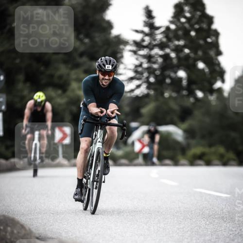 21.06.2026 - 29. Vierlanden-Triathlon H.Heesch http://msf.ph/oto/9900019 21.06.2026 10:08:30 Radfahren 67, 173, 358 meine-sportfotos.de