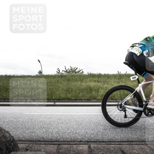 21.06.2026 - 29. Vierlanden-Triathlon H.Heesch http://msf.ph/oto/9900083 21.06.2026 11:58:14 Radfahren 629, 670, 684, 782, 800, 823 meine-sportfotos.de