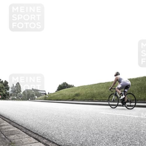21.06.2026 - 29. Vierlanden-Triathlon H.Heesch http://msf.ph/oto/9900084 21.06.2026 12:41:47 Radfahren 6 meine-sportfotos.de