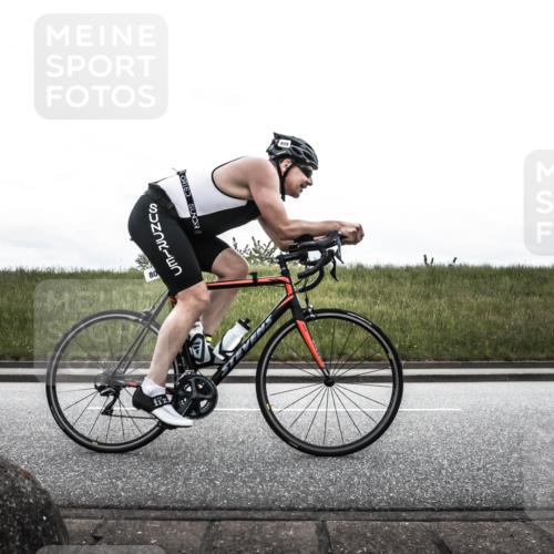 21.06.2026 - 29. Vierlanden-Triathlon H.Heesch http://msf.ph/oto/9900104 21.06.2026 11:58:58 Radfahren 257, 809, 902 meine-sportfotos.de