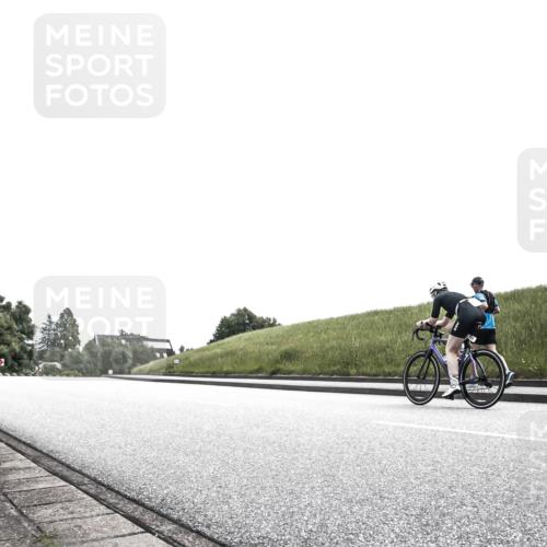 21.06.2026 - 29. Vierlanden-Triathlon H.Heesch http://msf.ph/oto/9900111 21.06.2026 12:45:33 Radfahren 890 meine-sportfotos.de