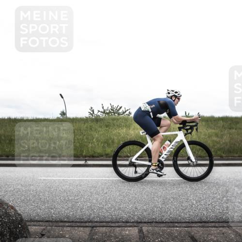 21.06.2026 - 29. Vierlanden-Triathlon H.Heesch http://msf.ph/oto/9900127 21.06.2026 11:59:25 Radfahren 271, 735, 845 meine-sportfotos.de
