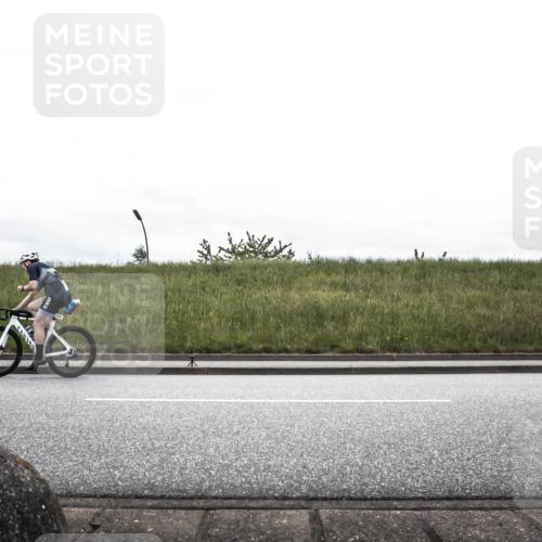 21.06.2026 - 29. Vierlanden-Triathlon H.Heesch http://msf.ph/oto/9900145 21.06.2026 12:00:10 Radfahren 227, 753, 770, 872, 883 meine-sportfotos.de