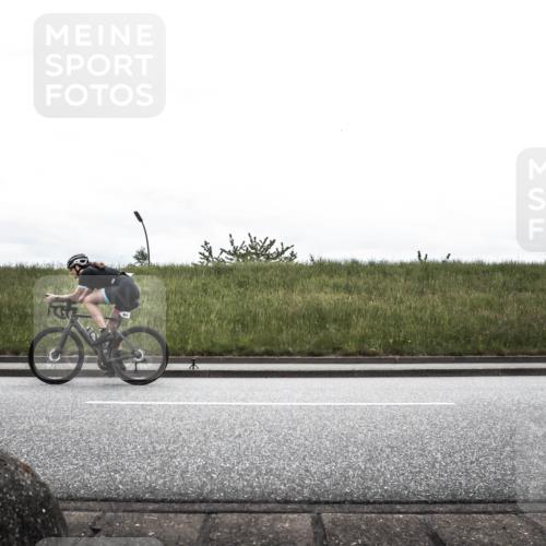 21.06.2026 - 29. Vierlanden-Triathlon H.Heesch http://msf.ph/oto/9900148 21.06.2026 12:00:17 Radfahren 753, 872, 883 meine-sportfotos.de
