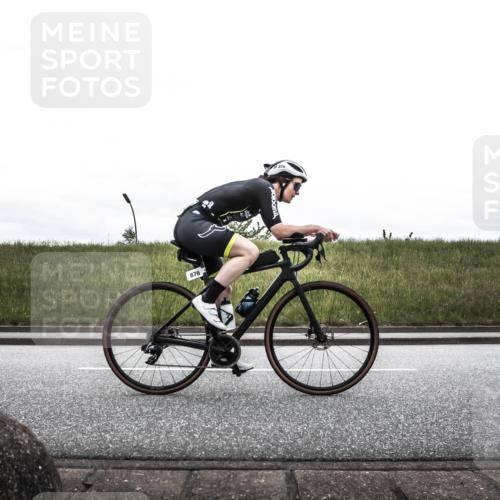 21.06.2026 - 29. Vierlanden-Triathlon H.Heesch http://msf.ph/oto/9900157 21.06.2026 12:00:25 Radfahren 295, 788, 876 meine-sportfotos.de