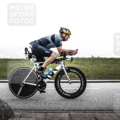 21.06.2026 - 29. Vierlanden-Triathlon H.Heesch http://msf.ph/oto/9900179 21.06.2026 12:00:51 Radfahren 237, 795 meine-sportfotos.de