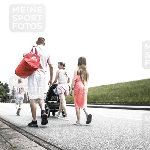 21.06.2026 - 29. Vierlanden-Triathlon H.Heesch http://msf.ph/oto/9900198 21.06.2026 12:48:06 Radfahren 895 meine-sportfotos.de