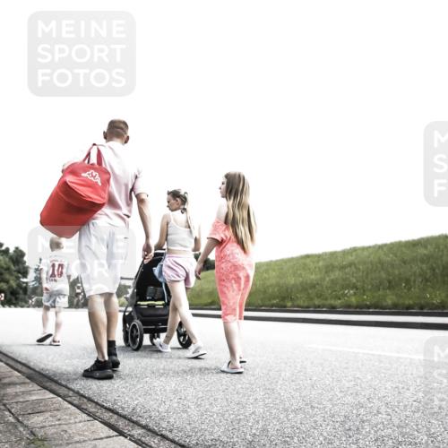 21.06.2026 - 29. Vierlanden-Triathlon H.Heesch http://msf.ph/oto/9900201 21.06.2026 12:48:06 Radfahren 895 meine-sportfotos.de