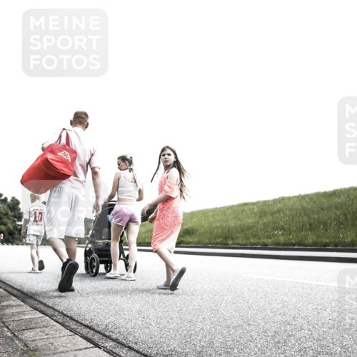 21.06.2026 - 29. Vierlanden-Triathlon H.Heesch http://msf.ph/oto/9900205 21.06.2026 12:48:06 Radfahren 895 meine-sportfotos.de