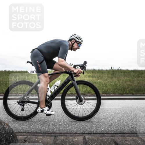 21.06.2026 - 29. Vierlanden-Triathlon H.Heesch http://msf.ph/oto/9900206 21.06.2026 12:01:55 Radfahren 252, 763 meine-sportfotos.de
