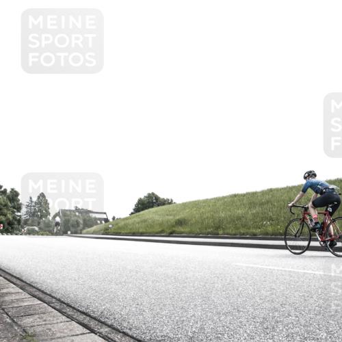 21.06.2026 - 29. Vierlanden-Triathlon H.Heesch http://msf.ph/oto/9900218 21.06.2026 12:48:18 Radfahren  meine-sportfotos.de