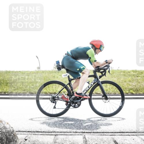 21.06.2026 - 29. Vierlanden-Triathlon H.Heesch http://msf.ph/oto/9900243 21.06.2026 13:05:17 Radfahren 1030, 1036, 1071 meine-sportfotos.de