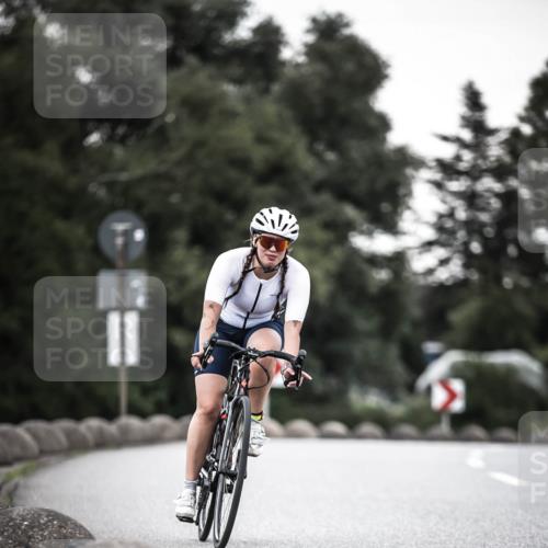 21.06.2026 - 29. Vierlanden-Triathlon H.Heesch http://msf.ph/oto/9900244 21.06.2026 10:08:50 Radfahren 30, 269, 277 meine-sportfotos.de
