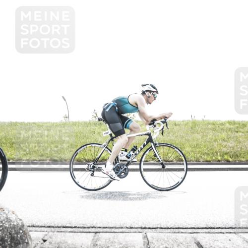 21.06.2026 - 29. Vierlanden-Triathlon H.Heesch http://msf.ph/oto/9900246 21.06.2026 13:05:24 Radfahren 1027, 1051, 1067, 1071, 1088 meine-sportfotos.de