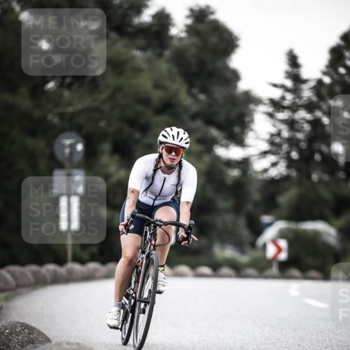 21.06.2026 - 29. Vierlanden-Triathlon H.Heesch http://msf.ph/oto/9900247 21.06.2026 10:08:50 Radfahren 30, 269, 277 meine-sportfotos.de