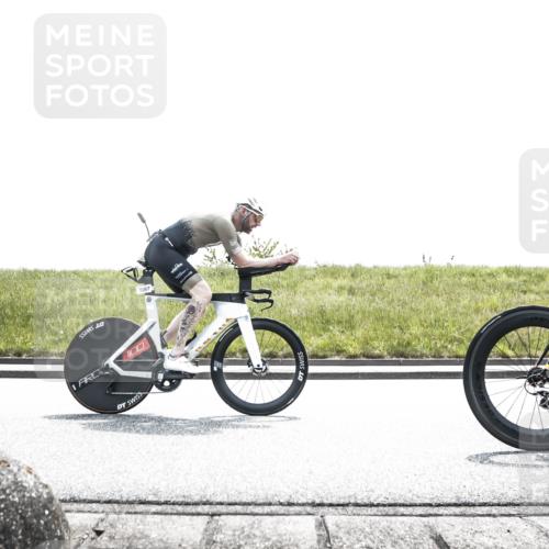 21.06.2026 - 29. Vierlanden-Triathlon H.Heesch http://msf.ph/oto/9900249 21.06.2026 13:05:27 Radfahren 1027, 1051, 1067, 1088 meine-sportfotos.de