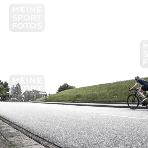 21.06.2026 - 29. Vierlanden-Triathlon H.Heesch http://msf.ph/oto/9900266 21.06.2026 12:52:38 Radfahren 662 meine-sportfotos.de