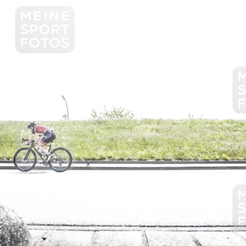 21.06.2026 - 29. Vierlanden-Triathlon H.Heesch http://msf.ph/oto/9900280 21.06.2026 13:07:42 Radfahren 1005 meine-sportfotos.de