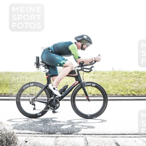 21.06.2026 - 29. Vierlanden-Triathlon H.Heesch http://msf.ph/oto/9900281 21.06.2026 13:08:03 Radfahren 1038 meine-sportfotos.de