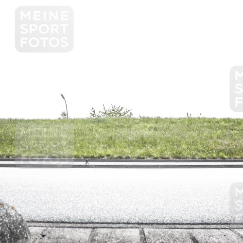 21.06.2026 - 29. Vierlanden-Triathlon H.Heesch http://msf.ph/oto/9900297 21.06.2026 13:10:32 Radfahren  meine-sportfotos.de