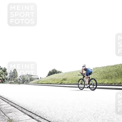 21.06.2026 - 29. Vierlanden-Triathlon H.Heesch http://msf.ph/oto/9900299 21.06.2026 12:57:31 Radfahren 1000, 1017 meine-sportfotos.de