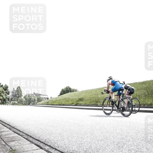 21.06.2026 - 29. Vierlanden-Triathlon H.Heesch http://msf.ph/oto/9900301 21.06.2026 12:57:39 Radfahren  meine-sportfotos.de