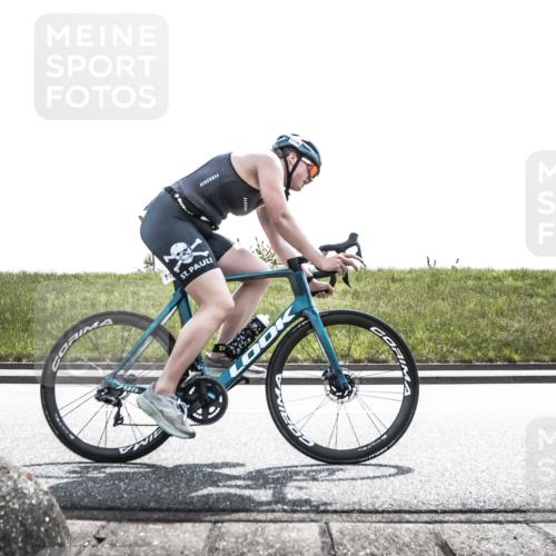 21.06.2026 - 29. Vierlanden-Triathlon H.Heesch http://msf.ph/oto/9900303 21.06.2026 13:13:52 Radfahren 1116 meine-sportfotos.de