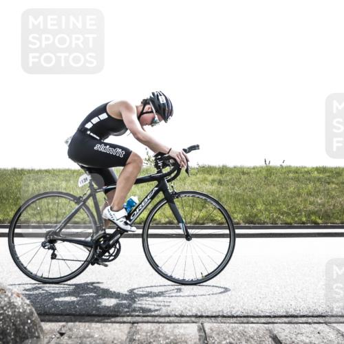 21.06.2026 - 29. Vierlanden-Triathlon H.Heesch http://msf.ph/oto/9900312 21.06.2026 13:14:46 Radfahren 1139 meine-sportfotos.de