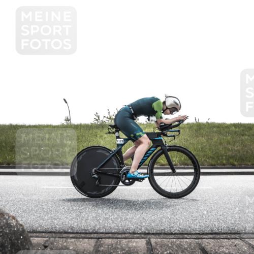 21.06.2026 - 29. Vierlanden-Triathlon H.Heesch http://msf.ph/oto/9900321 21.06.2026 13:15:43 Radfahren 1123 meine-sportfotos.de