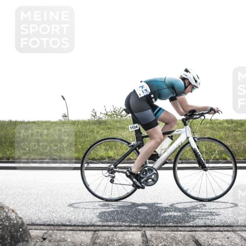 21.06.2026 - 29. Vierlanden-Triathlon H.Heesch http://msf.ph/oto/9900333 21.06.2026 13:16:20 Radfahren 1110, 1114, 1129, 1134 meine-sportfotos.de