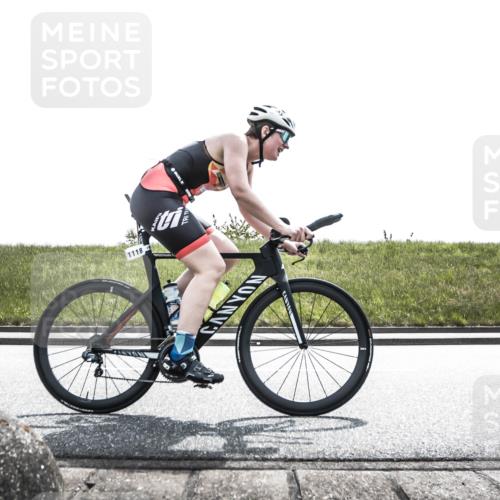 21.06.2026 - 29. Vierlanden-Triathlon H.Heesch http://msf.ph/oto/9900351 21.06.2026 13:17:27 Radfahren 1118, 1149 meine-sportfotos.de