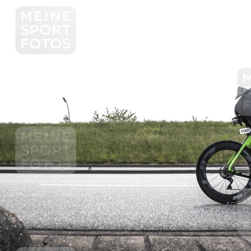 21.06.2026 - 29. Vierlanden-Triathlon H.Heesch http://msf.ph/oto/9900363 21.06.2026 13:18:01 Radfahren 1124, 1128, 1146, 1151, 1153, 1156, 1157, 1159 meine-sportfotos.de