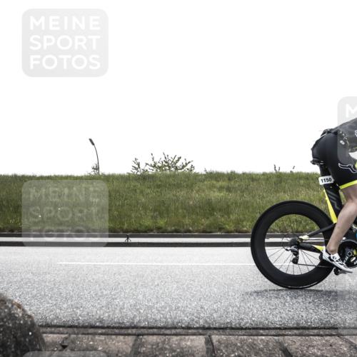 21.06.2026 - 29. Vierlanden-Triathlon H.Heesch http://msf.ph/oto/9900371 21.06.2026 13:18:17 Radfahren 1122, 1136, 1150 meine-sportfotos.de