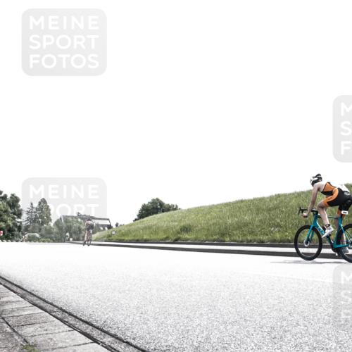 21.06.2026 - 29. Vierlanden-Triathlon H.Heesch http://msf.ph/oto/9900381 21.06.2026 13:01:41 Radfahren 1007, 1020 meine-sportfotos.de