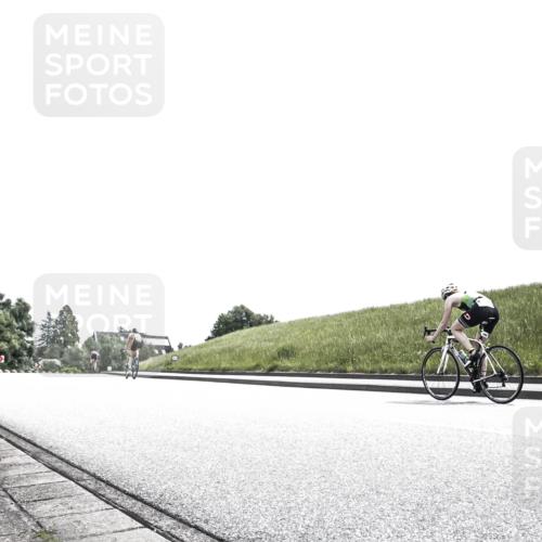 21.06.2026 - 29. Vierlanden-Triathlon H.Heesch http://msf.ph/oto/9900388 21.06.2026 13:01:42 Radfahren 1007, 1020 meine-sportfotos.de