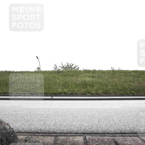 21.06.2026 - 29. Vierlanden-Triathlon H.Heesch http://msf.ph/oto/9900414 21.06.2026 13:23:51 Radfahren 1047, 1065 meine-sportfotos.de