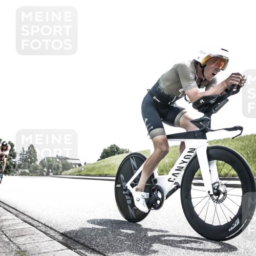 21.06.2026 - 29. Vierlanden-Triathlon H.Heesch http://msf.ph/oto/9900415 21.06.2026 13:02:12 Radfahren 1065, 1087 meine-sportfotos.de