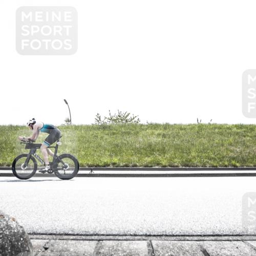21.06.2026 - 29. Vierlanden-Triathlon H.Heesch http://msf.ph/oto/9900433 21.06.2026 13:26:47 Radfahren 1052 meine-sportfotos.de