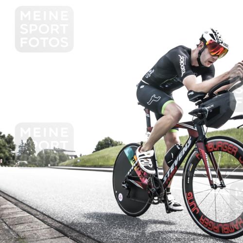 21.06.2026 - 29. Vierlanden-Triathlon H.Heesch http://msf.ph/oto/9900434 21.06.2026 13:03:46 Radfahren 1021, 1033, 1053 meine-sportfotos.de