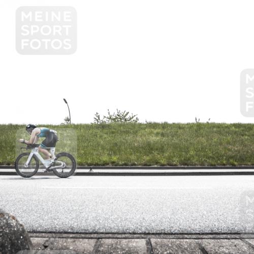 21.06.2026 - 29. Vierlanden-Triathlon H.Heesch http://msf.ph/oto/9900439 21.06.2026 13:27:24 Radfahren 1023, 1053 meine-sportfotos.de