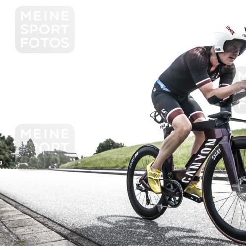 21.06.2026 - 29. Vierlanden-Triathlon H.Heesch http://msf.ph/oto/9900475 21.06.2026 13:04:53 Radfahren 1068, 1081 meine-sportfotos.de