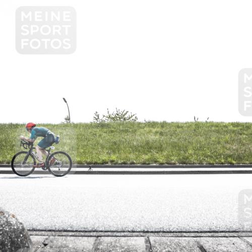 21.06.2026 - 29. Vierlanden-Triathlon H.Heesch http://msf.ph/oto/9900478 21.06.2026 13:28:33 Radfahren 1036 meine-sportfotos.de