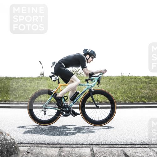 21.06.2026 - 29. Vierlanden-Triathlon H.Heesch http://msf.ph/oto/9900484 21.06.2026 13:29:09 Radfahren 1088, 1191 meine-sportfotos.de