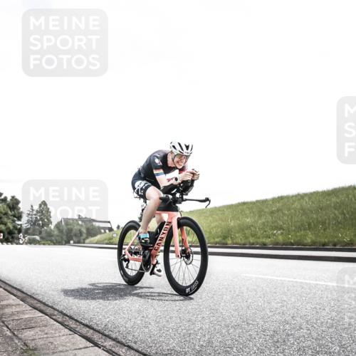 21.06.2026 - 29. Vierlanden-Triathlon H.Heesch http://msf.ph/oto/9900525 21.06.2026 13:17:14 Radfahren 1083, 1120, 1161 meine-sportfotos.de