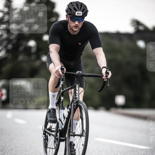 21.06.2026 - 29. Vierlanden-Triathlon H.Heesch http://msf.ph/oto/9900526 21.06.2026 10:09:24 Radfahren 25, 153, 191, 303 meine-sportfotos.de