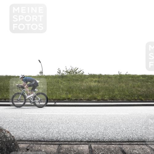 21.06.2026 - 29. Vierlanden-Triathlon H.Heesch http://msf.ph/oto/9900530 21.06.2026 13:31:25 Radfahren 1085, 1180 meine-sportfotos.de