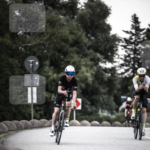 21.06.2026 - 29. Vierlanden-Triathlon H.Heesch http://msf.ph/oto/9900551 21.06.2026 10:09:36 Radfahren 18, 121, 122, 157, 225 meine-sportfotos.de