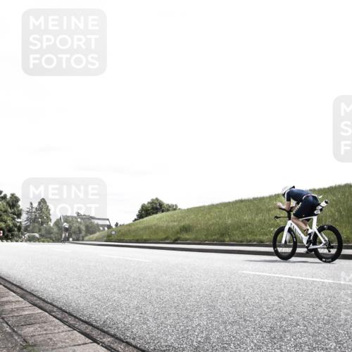 21.06.2026 - 29. Vierlanden-Triathlon H.Heesch http://msf.ph/oto/9900556 21.06.2026 13:27:04 Radfahren  meine-sportfotos.de